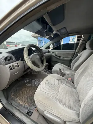 Toyota Corolla 2006 Gold