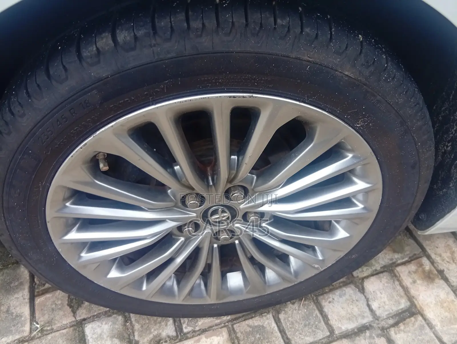 Toyota Avalon 2019 White