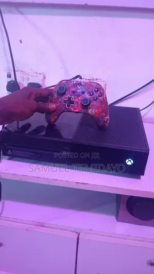 Xbox One Available for Instant Pick Up