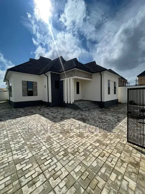 Furnished 3bdrm Bungalow in Ijayproperties, Jos for sale