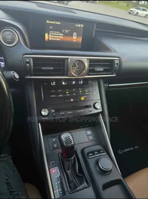 Lexus IS 300 AWD 2017 Black