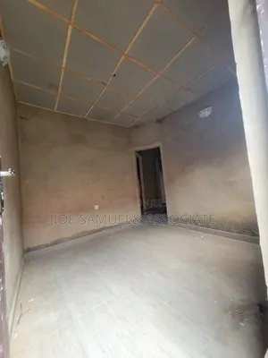 Furnished Mini Flat in Ayobo for rent