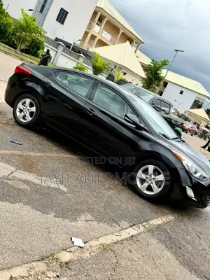 Hyundai Elantra 2013 Black