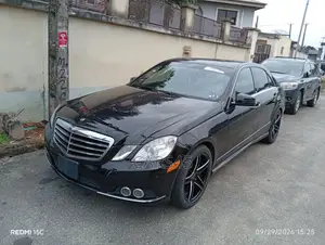 Mercedes-Benz E350 2010 Black