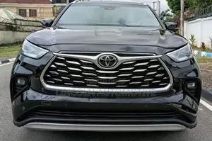 Toyota Highlander Platinum 2022 Matt Black