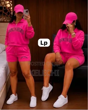 Trendy Ladies 2-Piece Casual Shorts Set – Stylish Comfortable