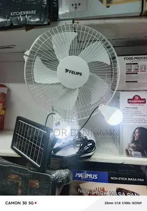 High Quality Rechargeable Solar Fan With 2 Bob