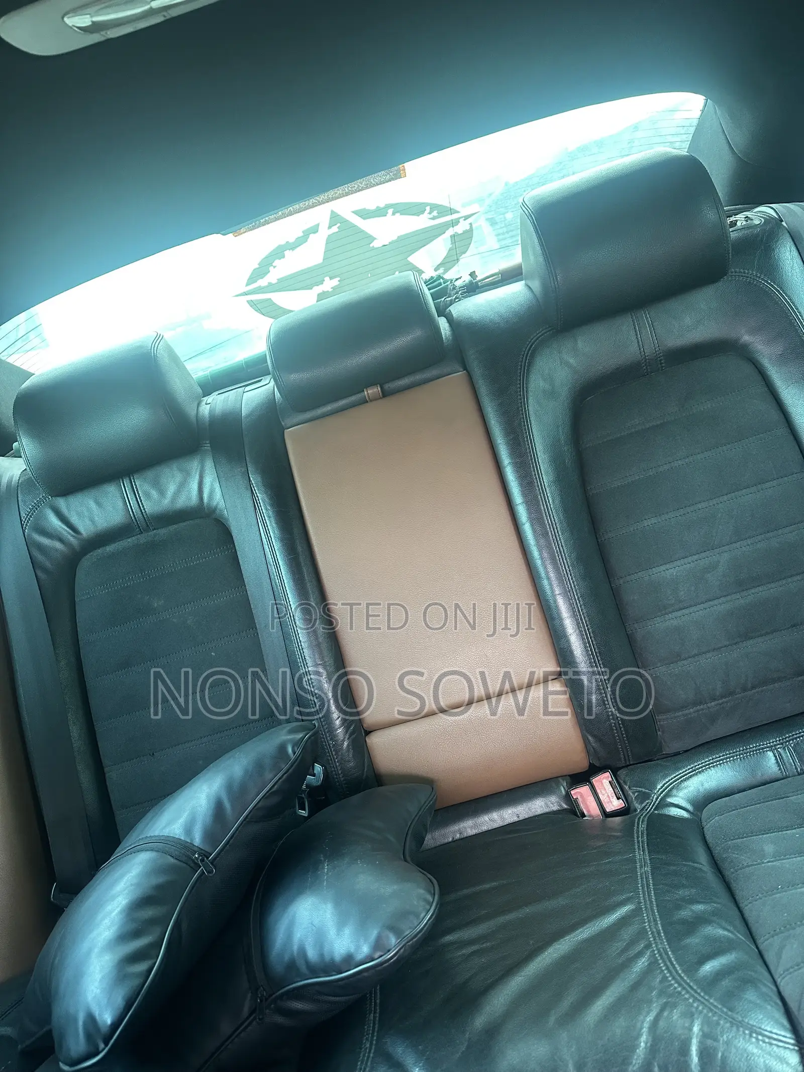 Volkswagen Passat 2012 Silver