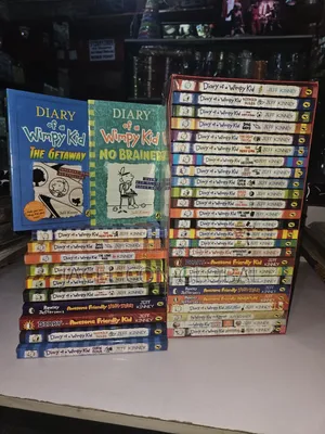 Diary of a Whimpy Kid Storybooks [ Set of 25 Books ]