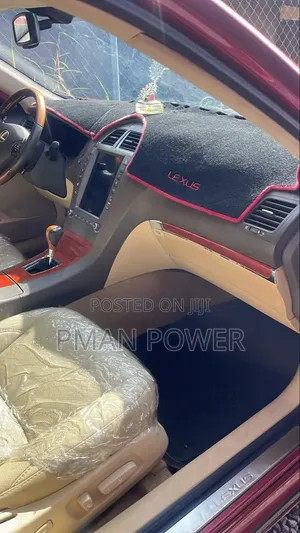 Lexus ES 2012 Red