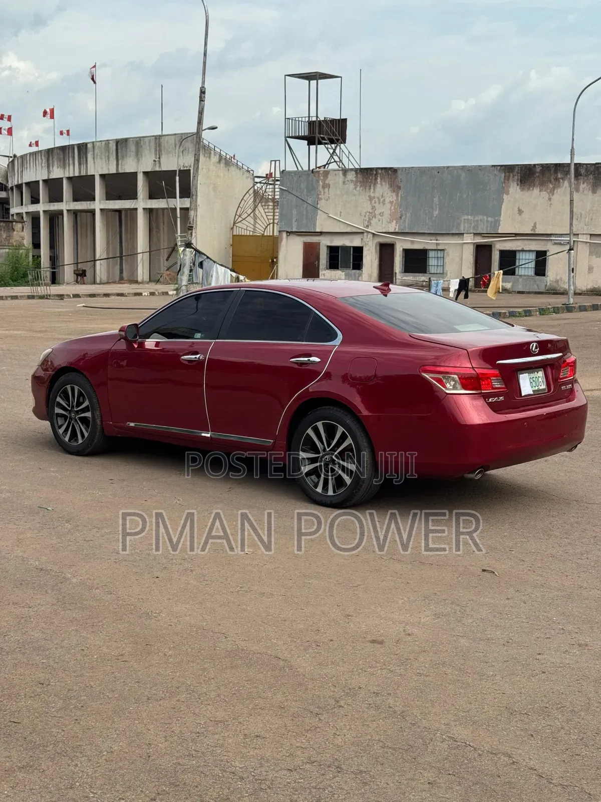 Lexus ES 2012 Red