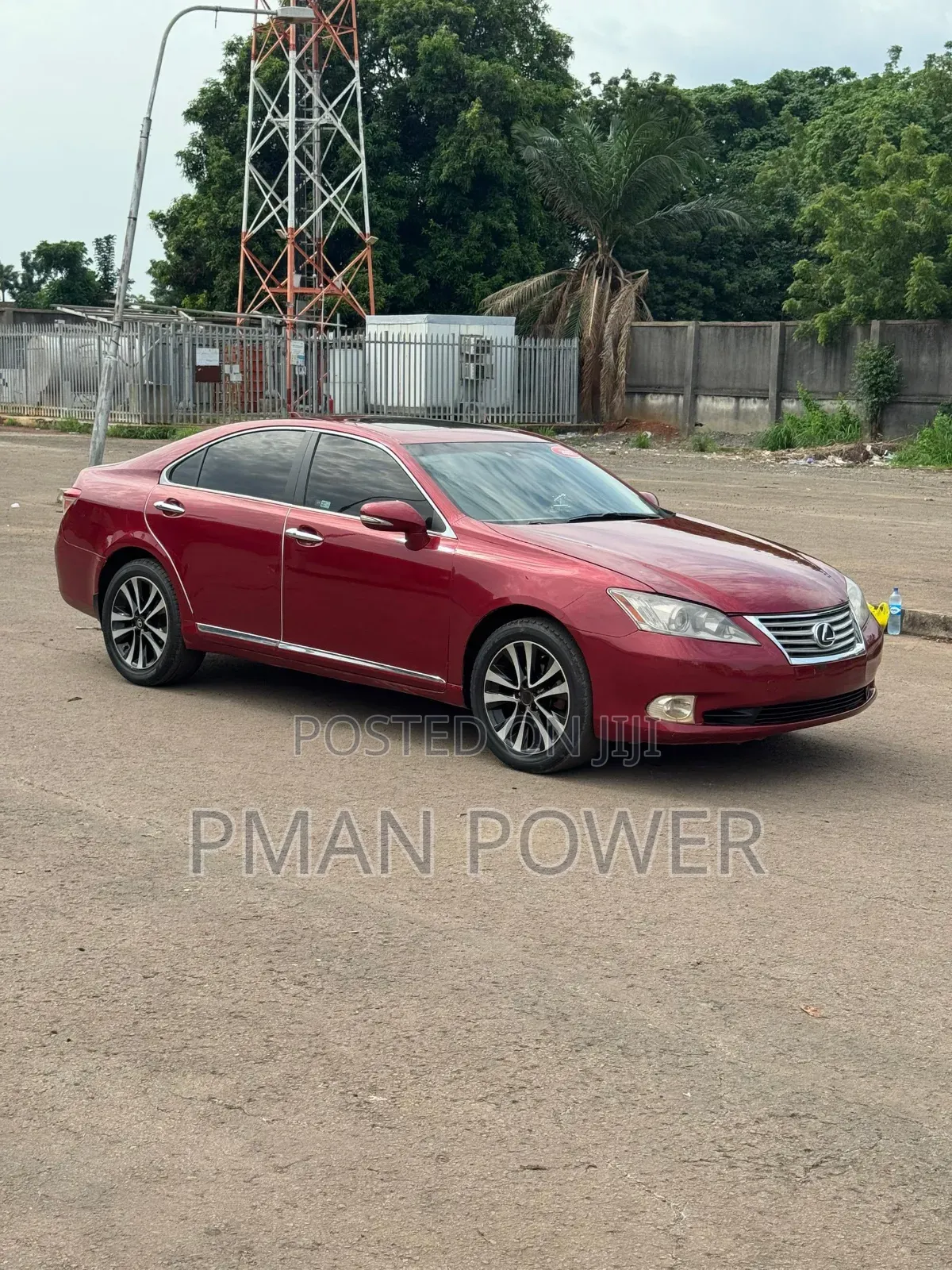 Lexus ES 2012 Red
