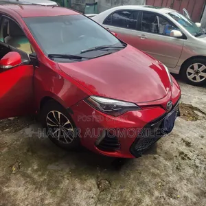 Toyota Corolla LE ECO 4dr Sedan (1.8L 4cyl CVT) 2017 Maroon