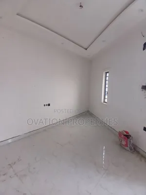 2bdrm Block of Flats in Bode Thomas for sale