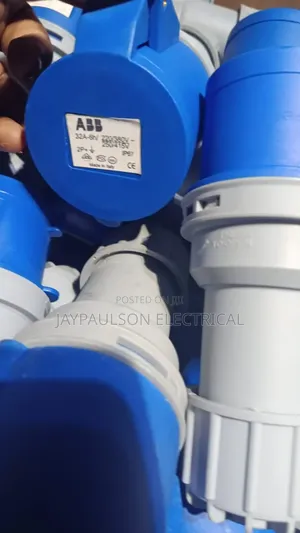 Industrial Plugs and Sockets