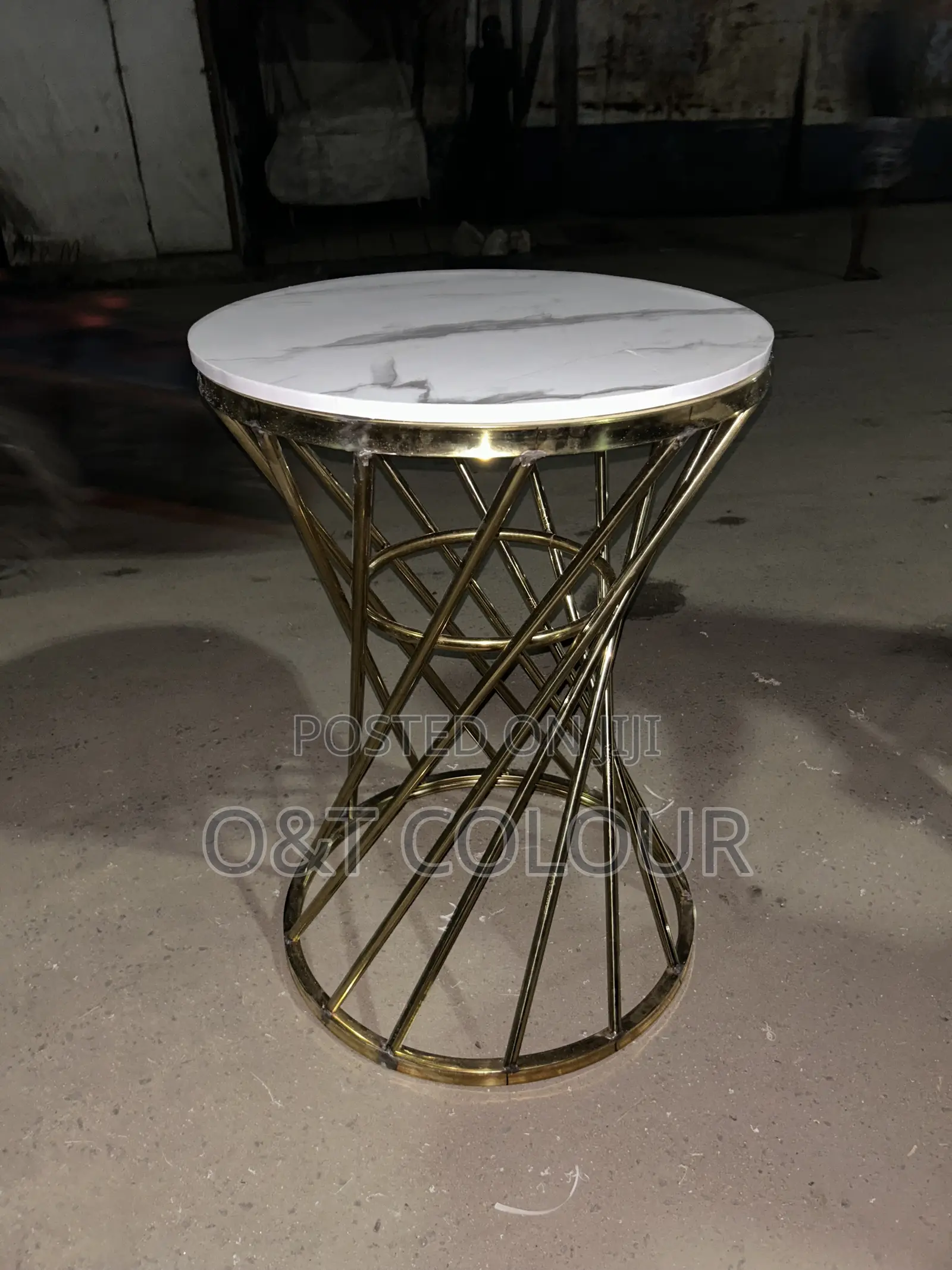 Cake Stand Gold