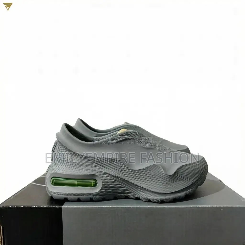 *Nike Airmax 2000 "Rubber" Snks* Size 40- 45