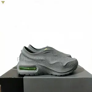 *Nike Airmax 2000 "Rubber" Snks* Size 40- 45