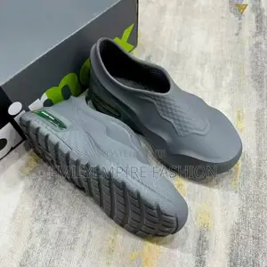 *Nike Airmax 2000 "Rubber" Snks* Size 40- 45