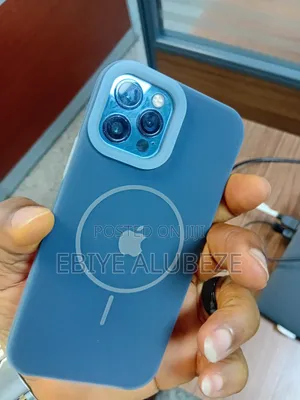 Apple iPhone 12 Pro 128 GB Blue