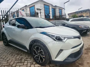 Toyota C-HR 2023 White