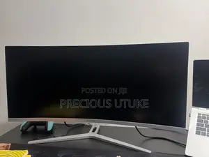 Prism+ 34” Inches Ultra Wide Curved 160hz Monitor ( Snow Edition )