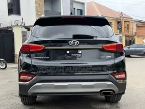 Hyundai Santa Fe Ultimate 2.0T AWD 2019 Black