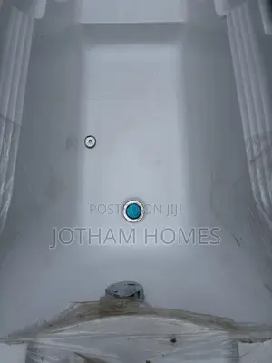 Executive Bath Thub