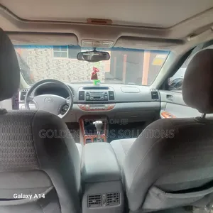 Toyota Camry 2005