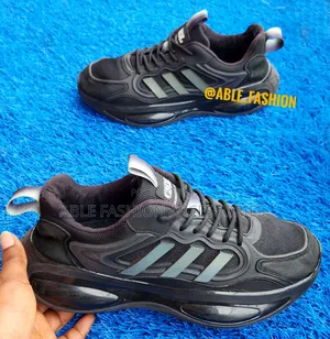 Akube/Thrift Men Causal Sneaker