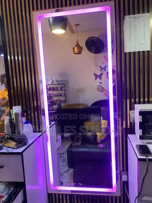Barber TV Mirror