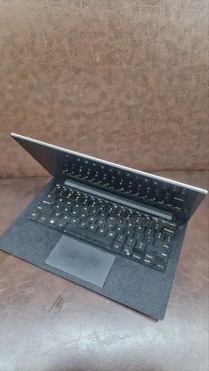 Laptop Dell XPS 13 (9360) 16GB Intel Core i7 SSD 256GB