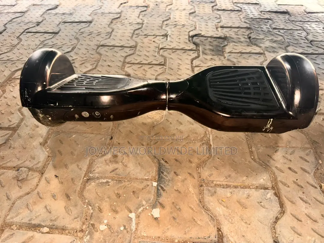 Hoverboard With Bluetooth (Black Chrome)