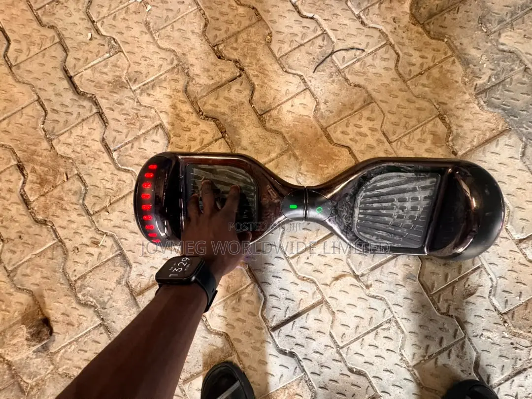 Hoverboard With Bluetooth (Black Chrome)