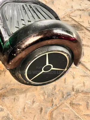 Hoverboard With Bluetooth (Black Chrome)