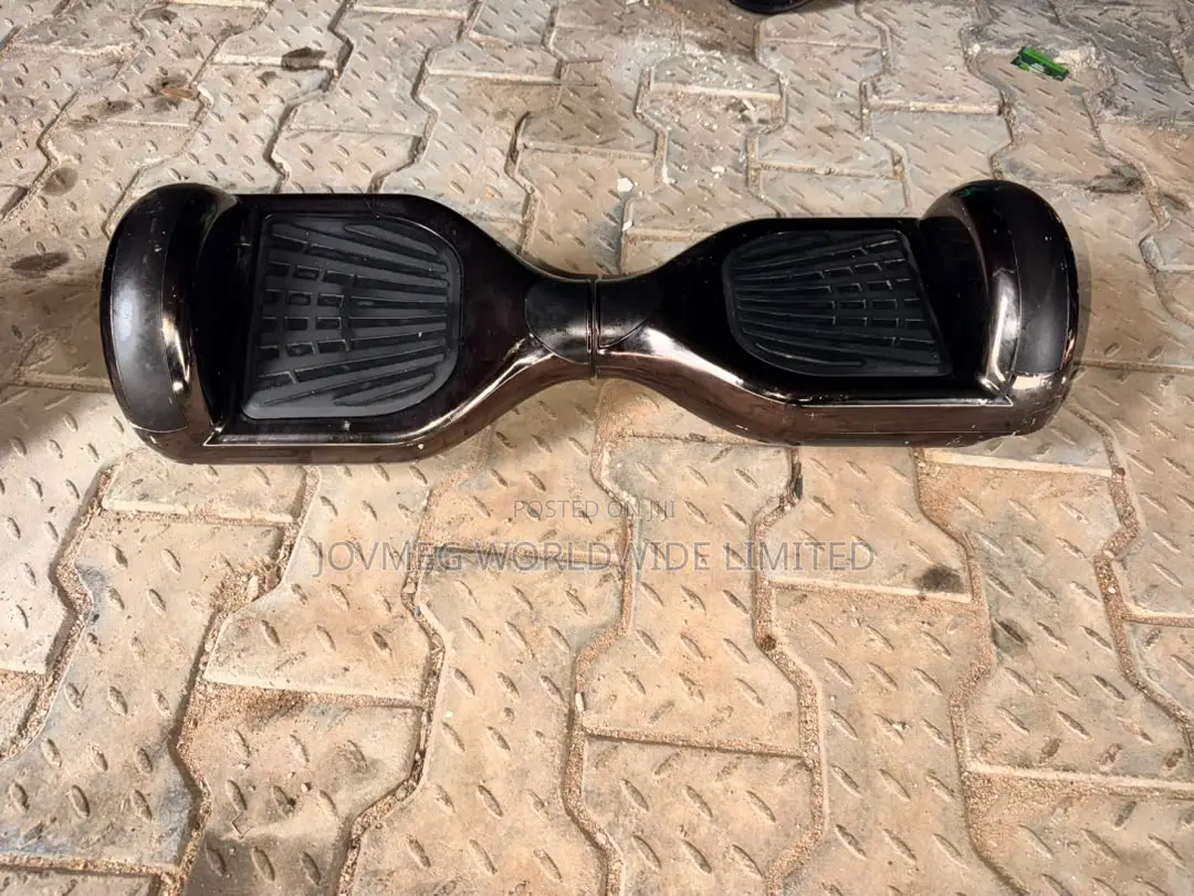 Hoverboard With Bluetooth (Black Chrome)