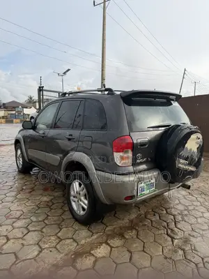 Toyota RAV4 2004 Black