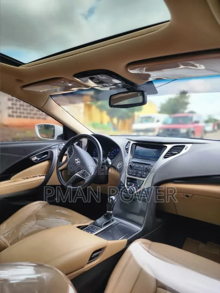Hyundai Azera 2015 White