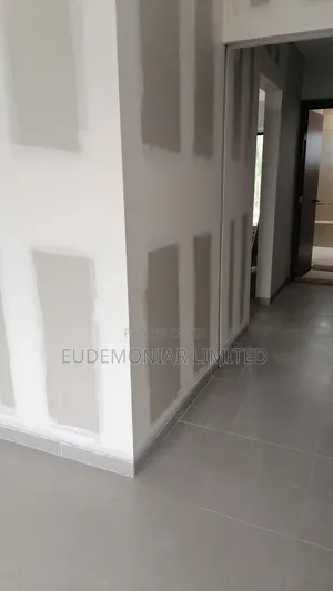 Interior Wall Leveling Works