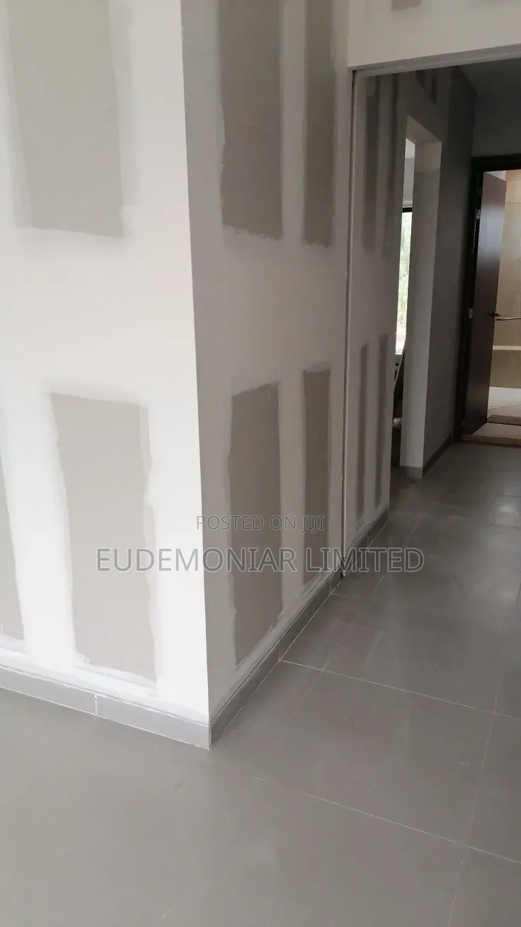 Interior Wall Leveling Works