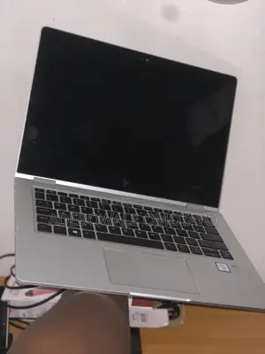 Laptop HP EliteBook X360 1030 G2 8GB Intel Core i5 SSD 256GB