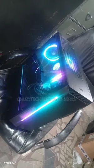 Desktop Computer Asus 32GB AMD Ryzen 9 SSD 1T