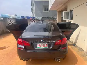 BMW 523i 2014 Blue