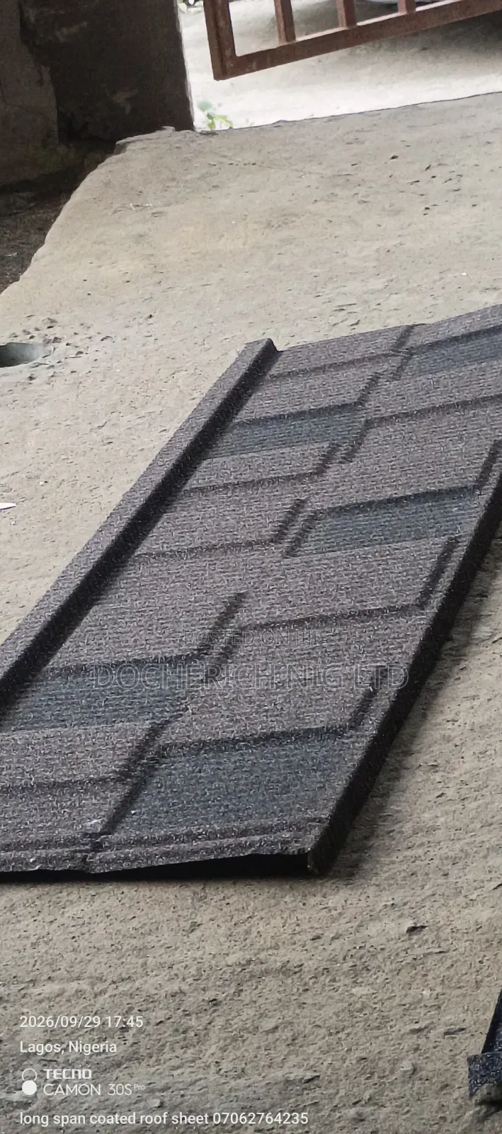 Brown Shingle Roof