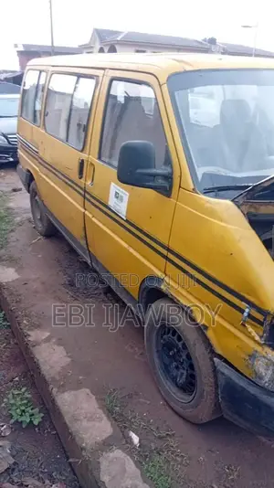 Volkswagen LT 1999 Yellow