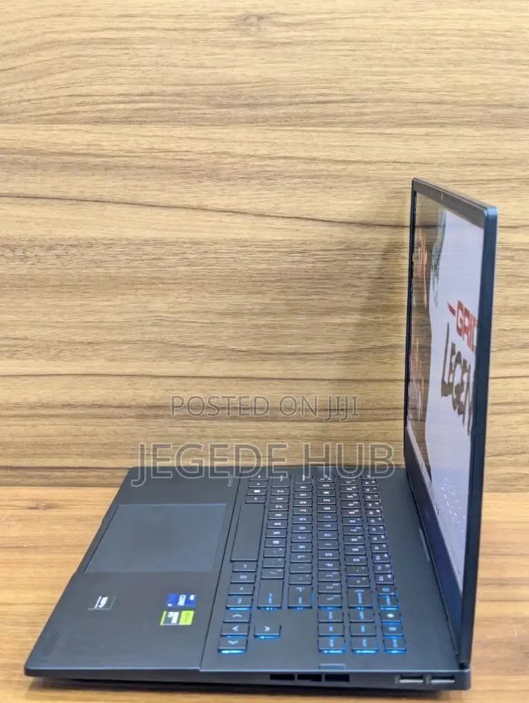 Laptop HP Omen 16 16GB Intel Core i9 SSD 1T