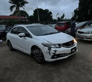 Honda Civic EX-L w/Navigation 4dr Sedan (1.8L 4cyl CVT) 2015 White