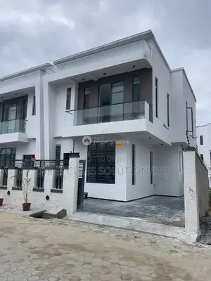 4bdrm Duplex in Ikota Villa Estate for sale