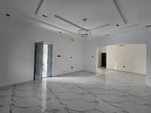 4bdrm Duplex in Mayfair Garden, Awoyaya for rent
