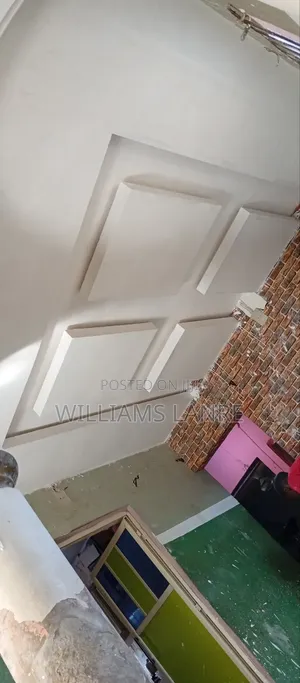 Interior Decorator
